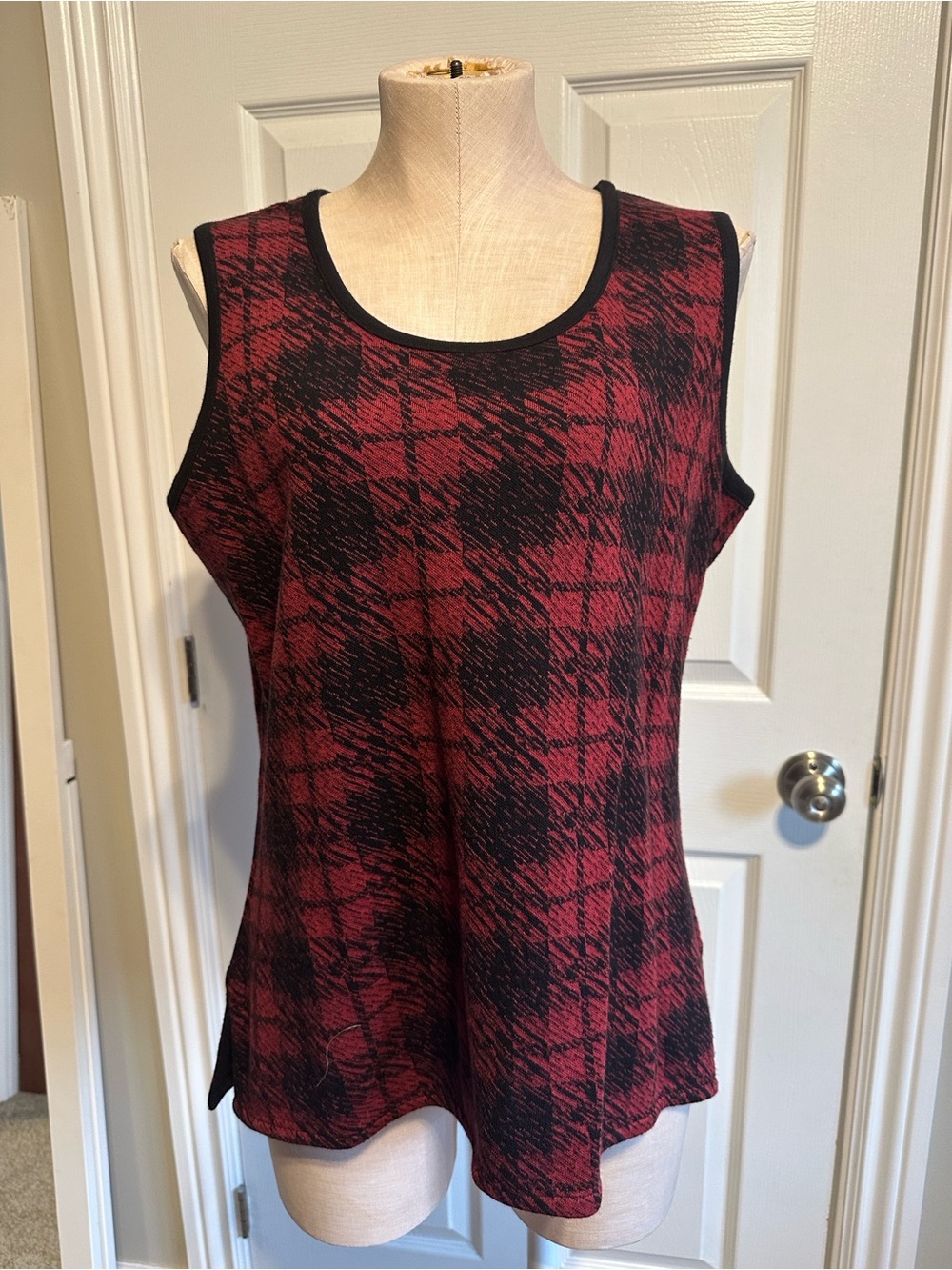 Parsley & Sage Red and Black Plaid Sleeveless Tank - reversible